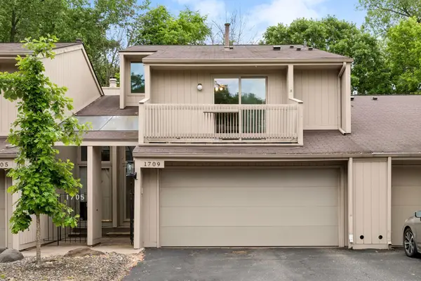 1709 Archer Court, Minneapolis, MN 55447