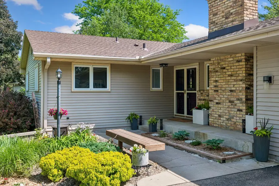 10011 Abbott Avenue S, Minneapolis, MN 55431 - #3