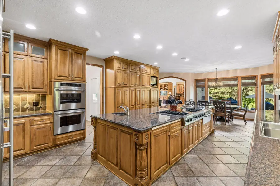 23 Scotch Pine Circle, Saint Paul, MN 55127 - #2