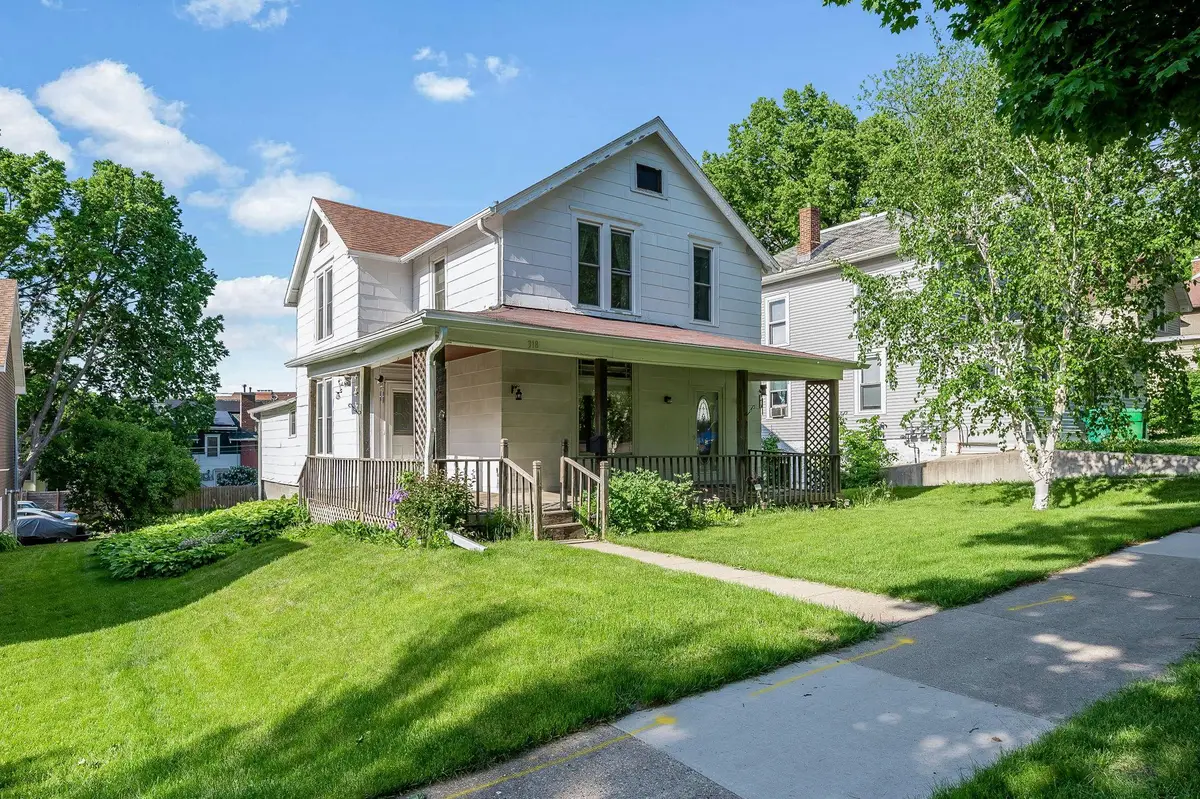 318 E Pleasant Street, Mankato, MN 56001 - #1