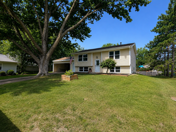 4653 152nd Court, Saint Paul, MN 55124