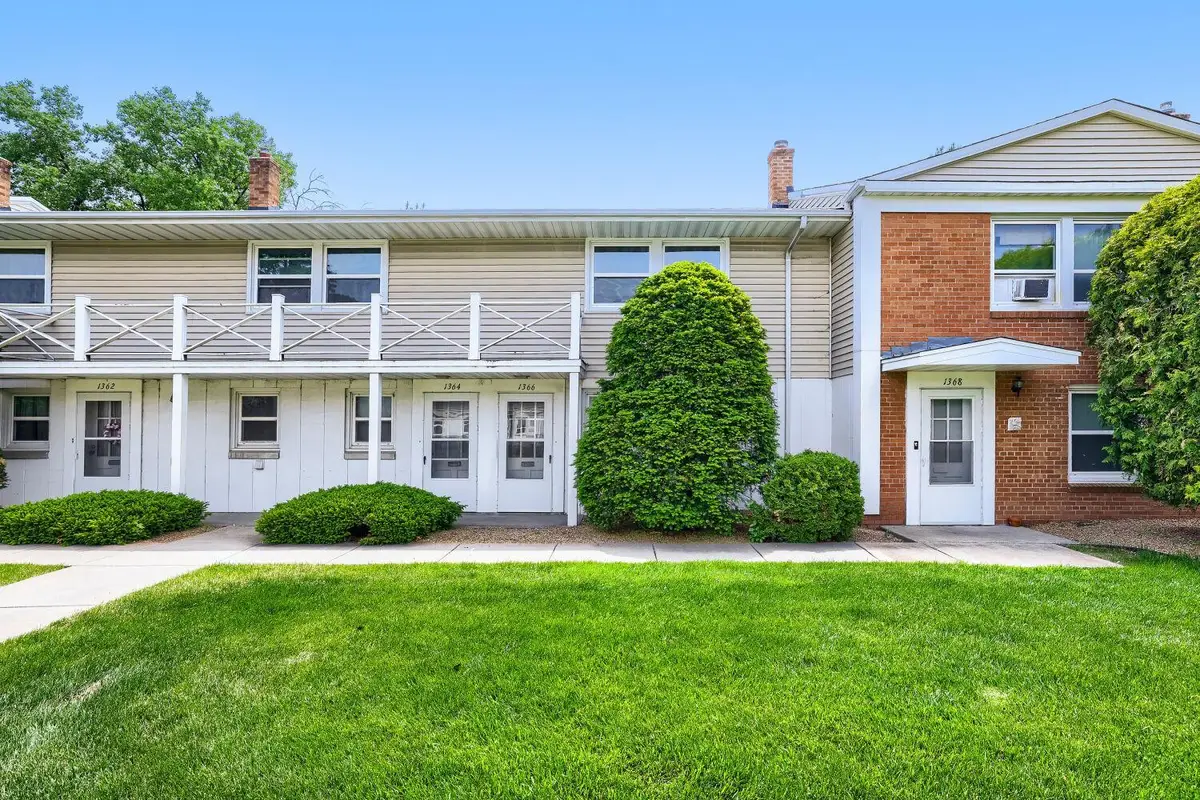 1366 Colonial Drive, Saint Paul, MN 55113 - #1