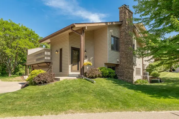 7024 W 113th Street, Bloomington, MN 55438