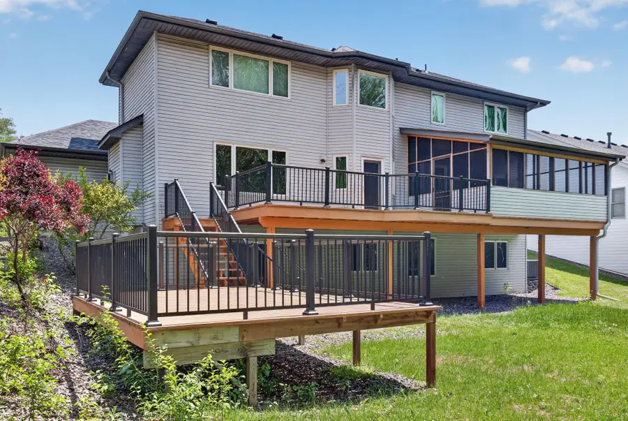 3057 Walter Street, Saint Paul, MN 55109 - #2