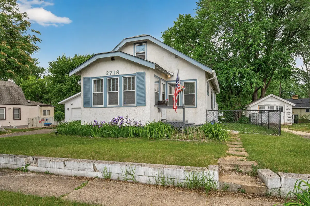 2719 16th Avenue E, Saint Paul, MN 55109 - #1