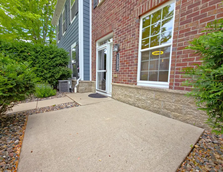 15358 Founders Lane #102, Apple Valley, MN 55124 - #3