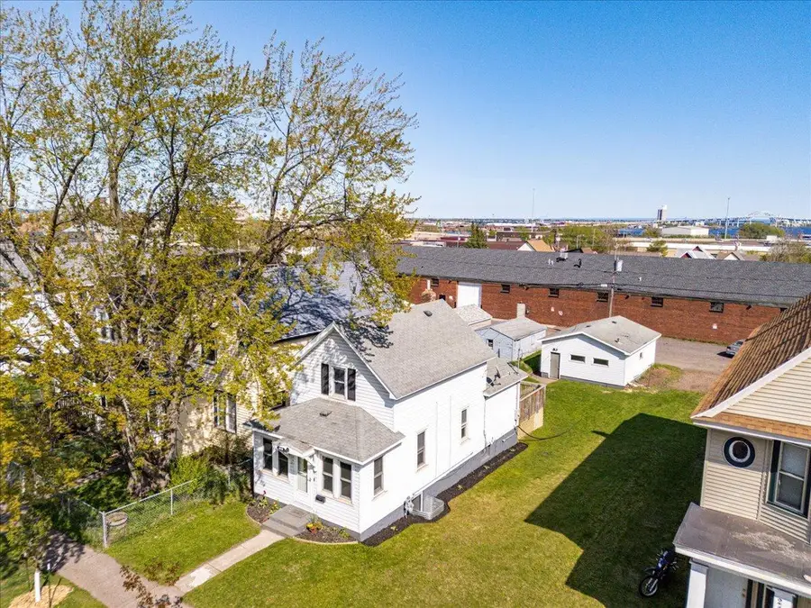 2418 W 2nd Street, Duluth, MN 55806 - #2