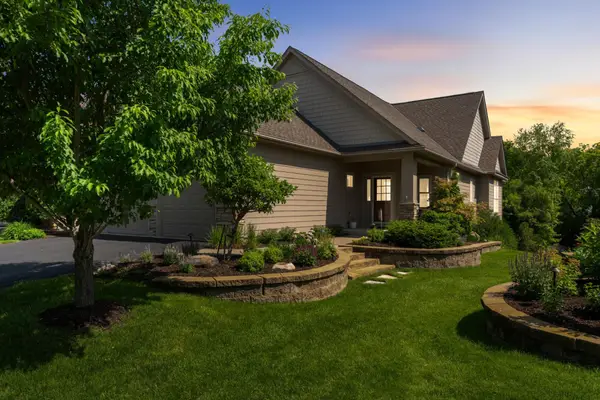 6460 Ivy Way, Minneapolis, MN 55436