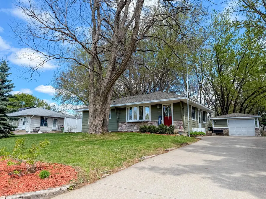 10821 Kumquat Street Nw, Coon Rapids, MN 55448 - #2