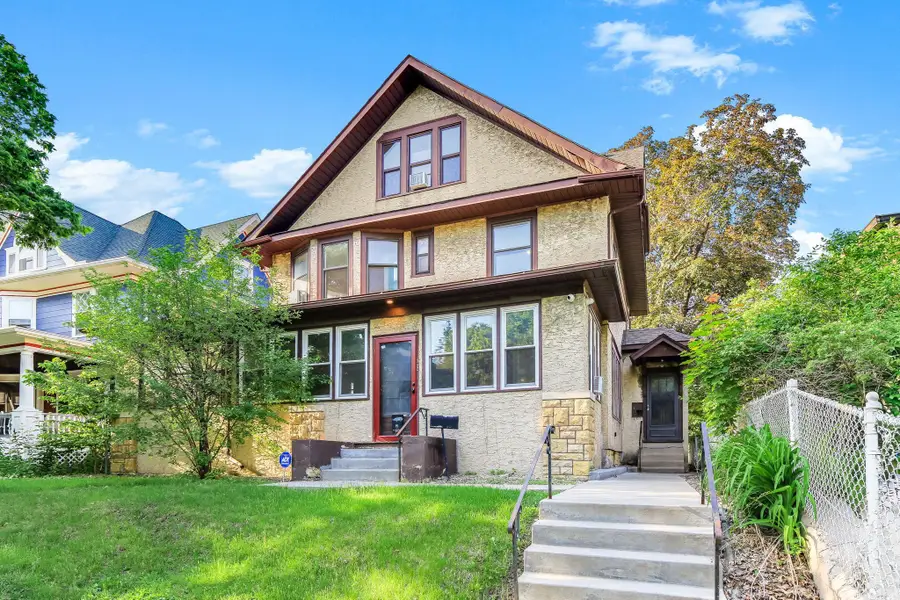 852 Ashland Avenue, Saint Paul, MN 55104 - #2