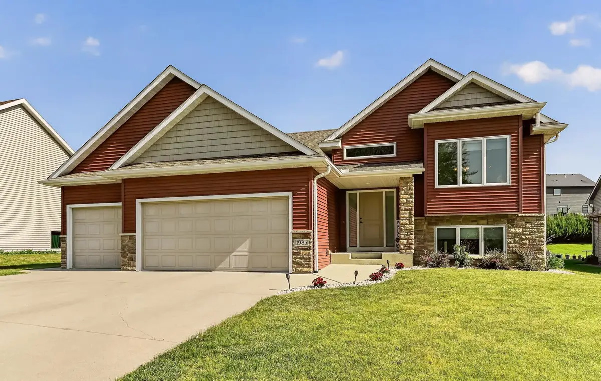 1983 Fieldstone Road Sw, Rochester, MN 55902 - #1