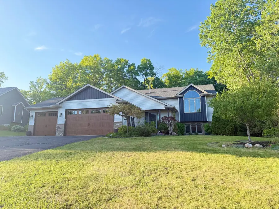 2533 Montana Avenue E, Saint Paul, MN 55119 - #2
