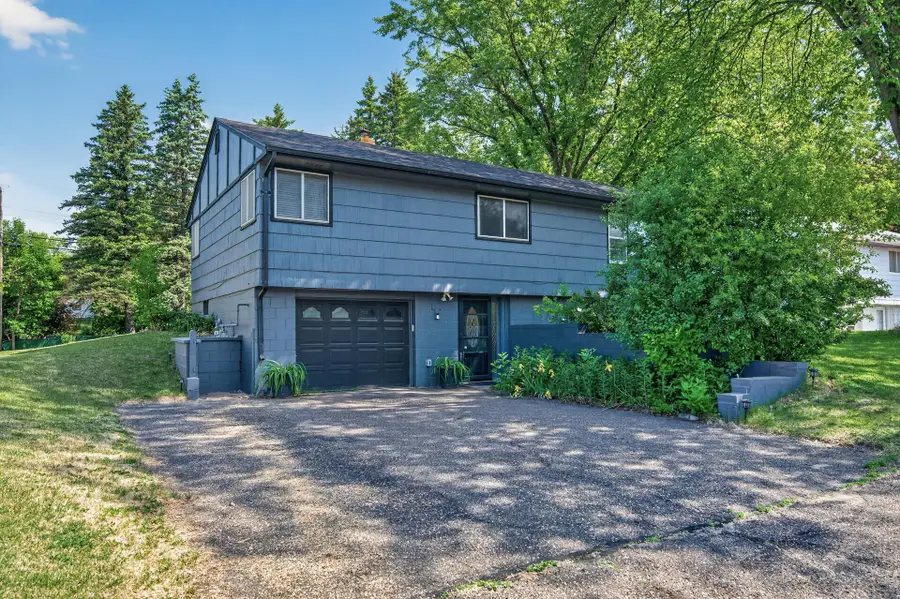 765 Rose Place, Saint Paul, MN 55113 - #2
