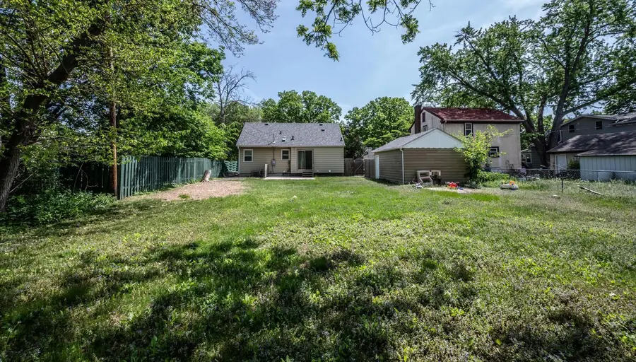 4151 Xenia Avenue N, Minneapolis, MN 55422 - #3