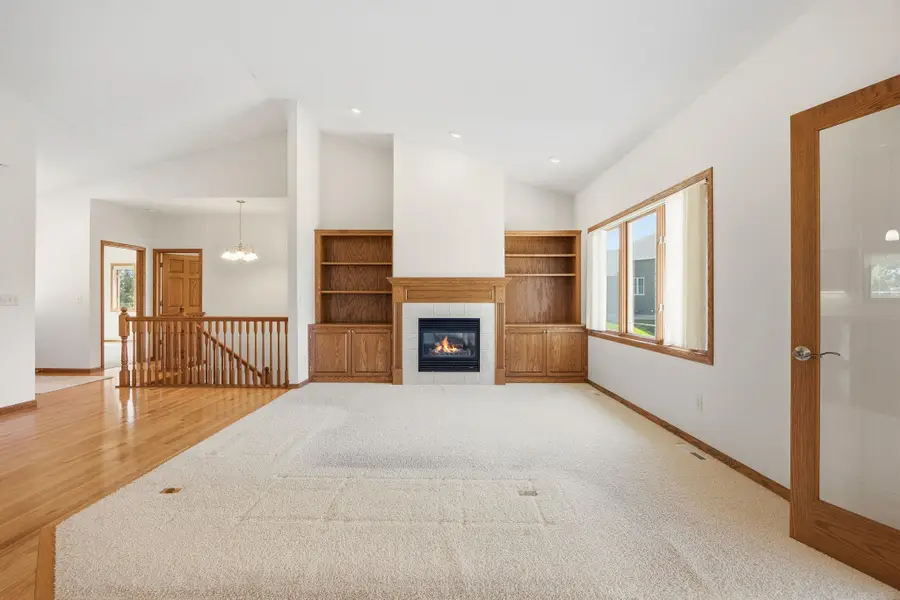1404 Heritage Avenue Nw, Hutchinson, MN 55350 - #2