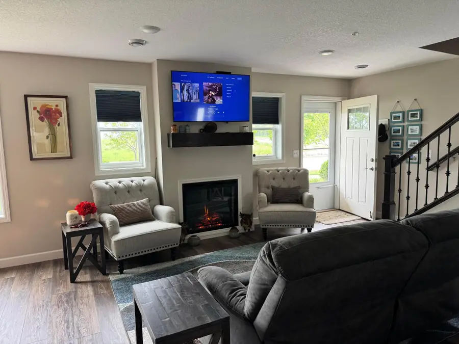 6995 Linwood Drive Ne, Albertville, MN 55301 - #2