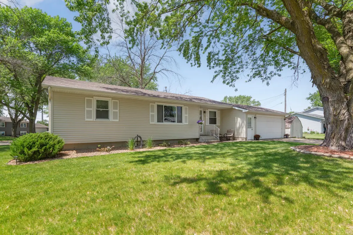 349 Woodland Drive, Owatonna, MN 55060 - #1