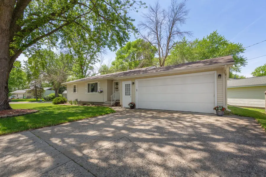 349 Woodland Drive, Owatonna, MN 55060 - #3