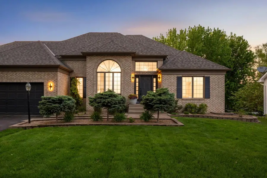802 Spring Hill Court, Woodbury, MN 55125 - #3