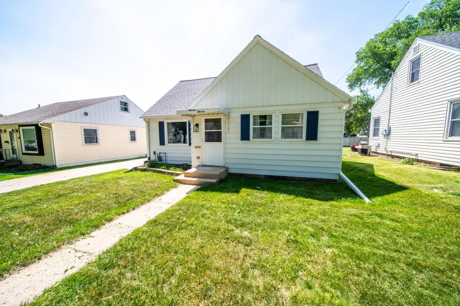 1111 13th Avenue Ne, Rochester, MN 55906 - #2
