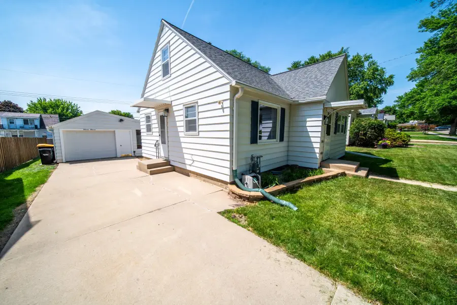1111 13th Avenue Ne, Rochester, MN 55906 - #3