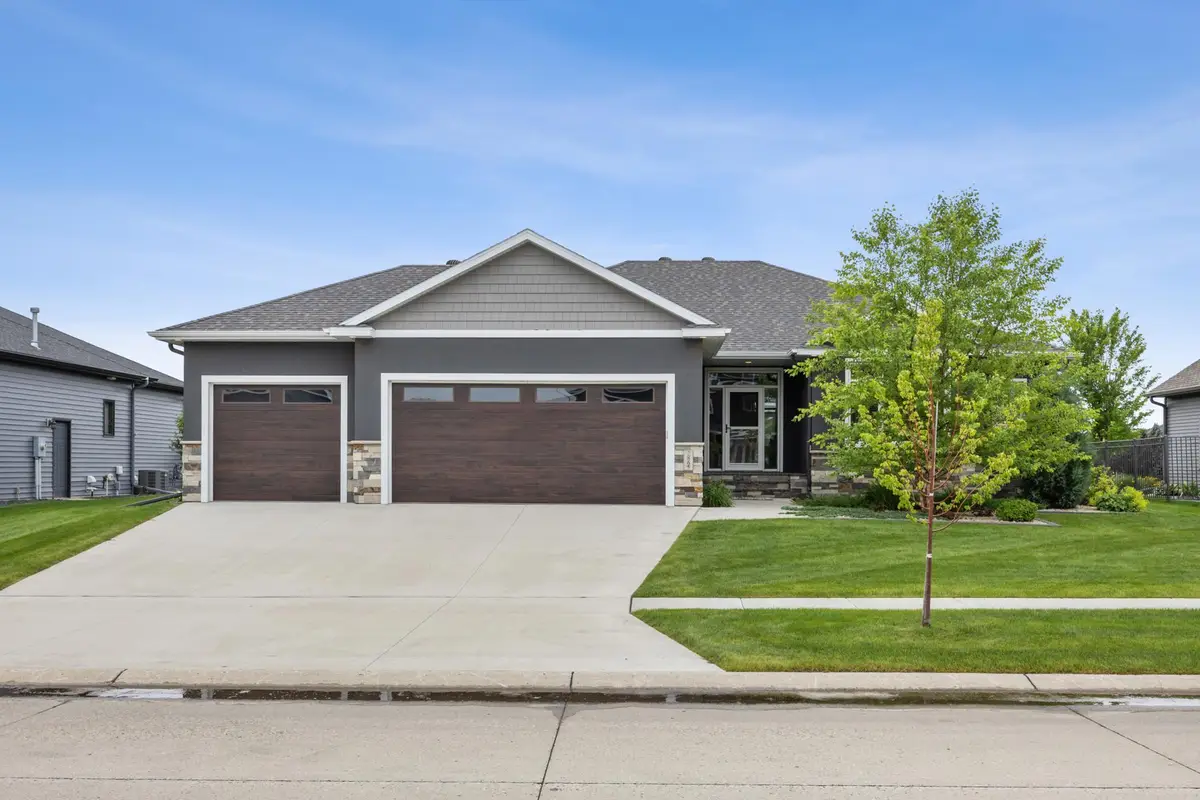2865 Mcleod Drive E, West Fargo, ND 58078 - #1