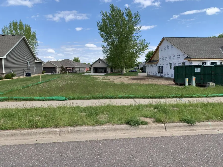 2242 8th Lane Se, Cambridge, MN 55008 - #2