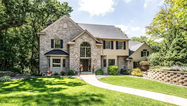 4015 Hosford Hills Road, Eagan, MN 55123