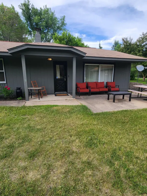 18450 Waco Street Nw, Anoka, MN 55303