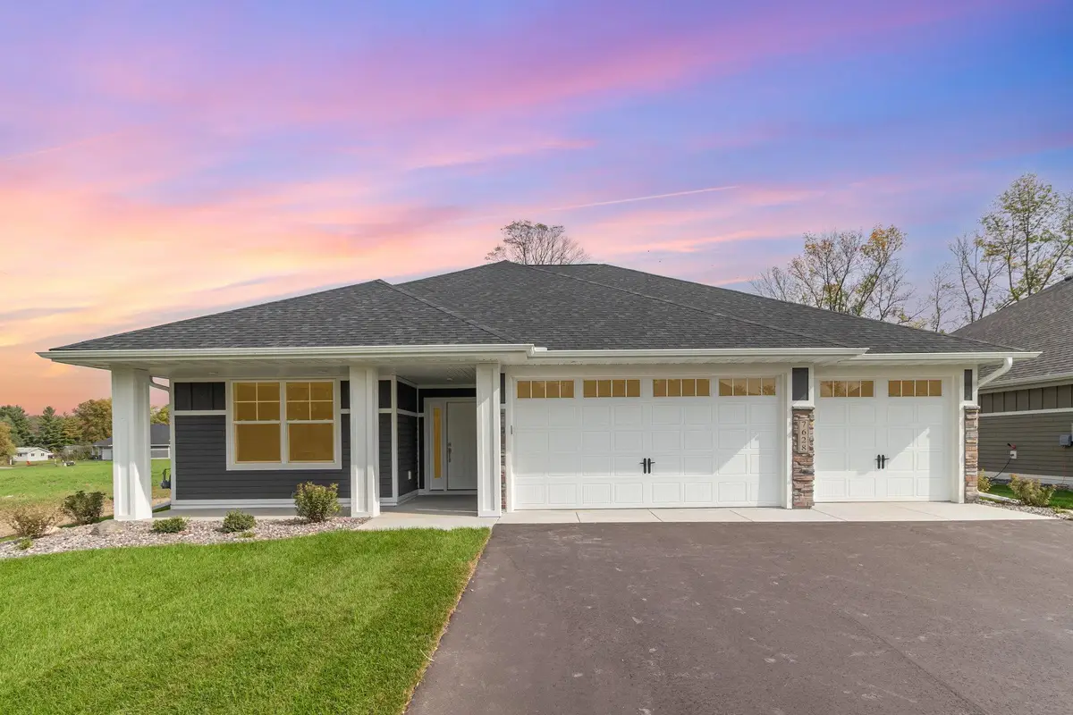 7628 Ocean Avenue, Elk River, MN 55330 - #1