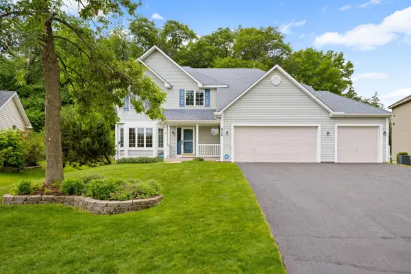 676 Falcon Ridge Road, Saint Paul, MN 55125