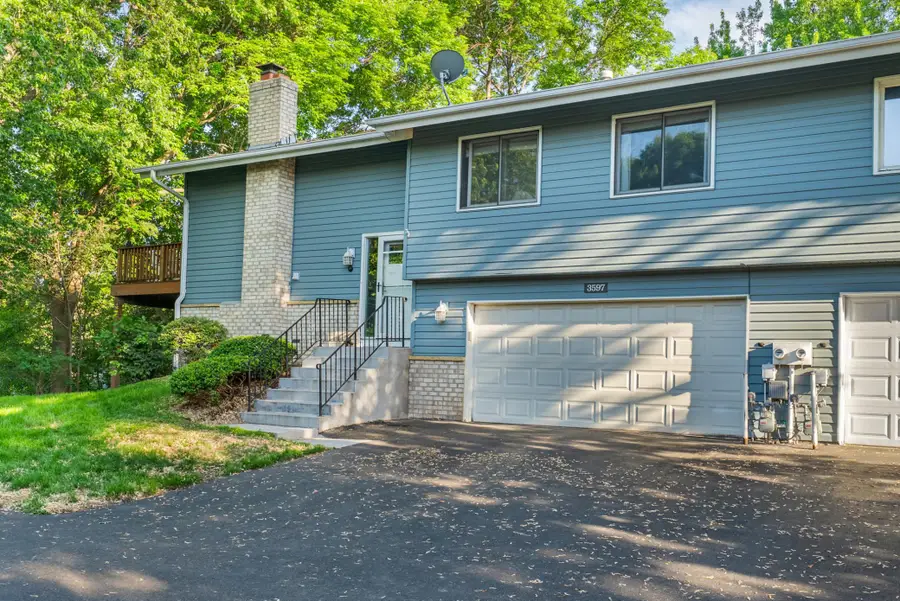 3597 York Drive, Woodbury, MN 55125 - #2