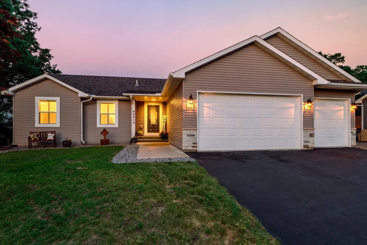 40219 Golden Way, North Branch, MN 55056 - #1