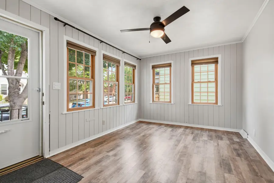 410 Superior Street, Saint Paul, MN 55102 - #2