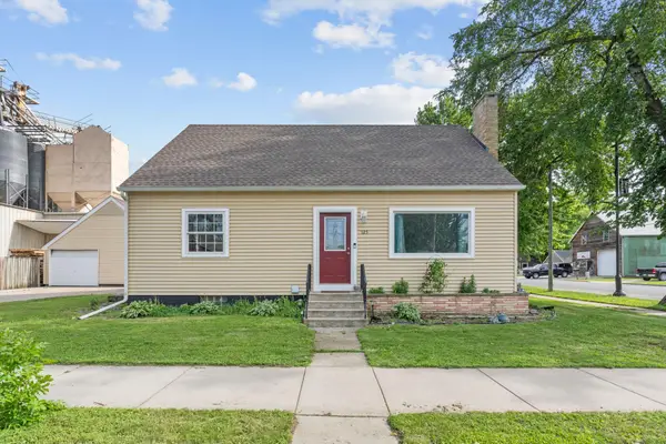 125 W Church Street, Belle Plaine, MN 56011