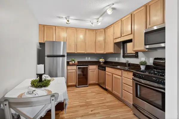 3540 Hennepin Avenue #117, Minneapolis, MN 55408