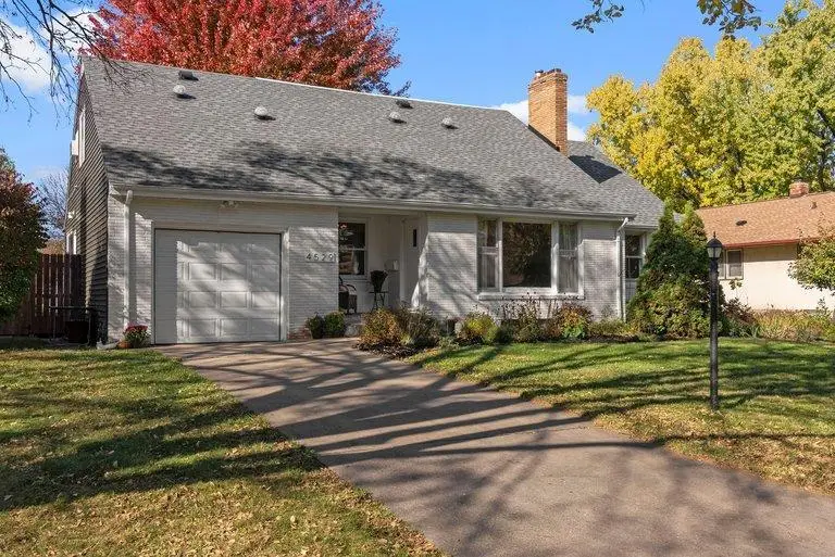 4529 Beard Avenue N, Minneapolis, MN 55422 - #3