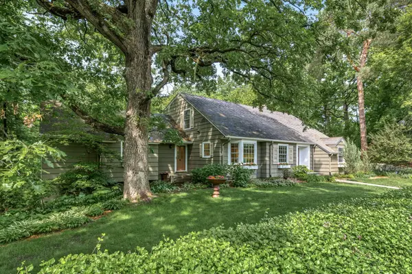 1420 Alpine Pass, Golden Valley, MN 55416