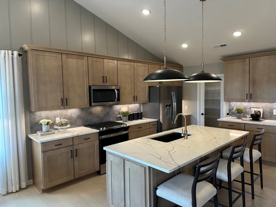 8849 63rd Street S, Cottage Grove, MN 55016 - #2