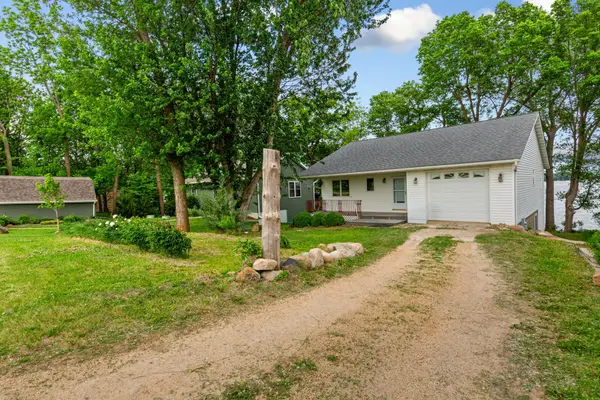 46039 Jefferson Lake Drive, Cleveland, MN 56017
