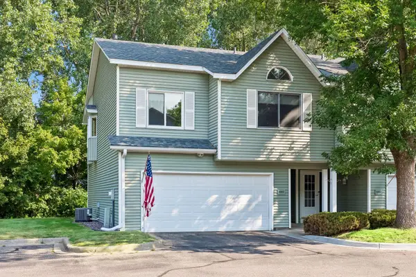 8865 Norway Street Nw, Minneapolis, MN 55433