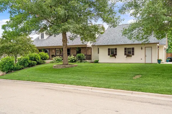 1845 Paulis Drive, Faribault, MN 55021