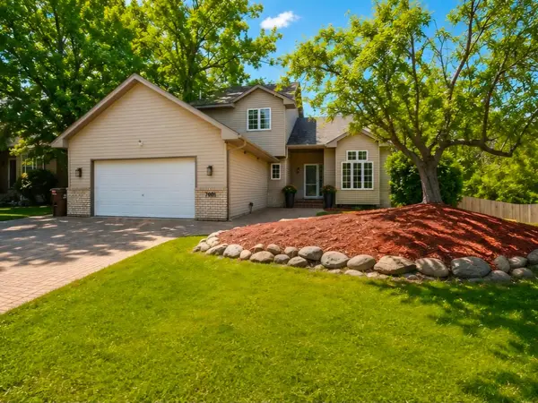 7001 46th Street N, Saint Paul, MN 55128