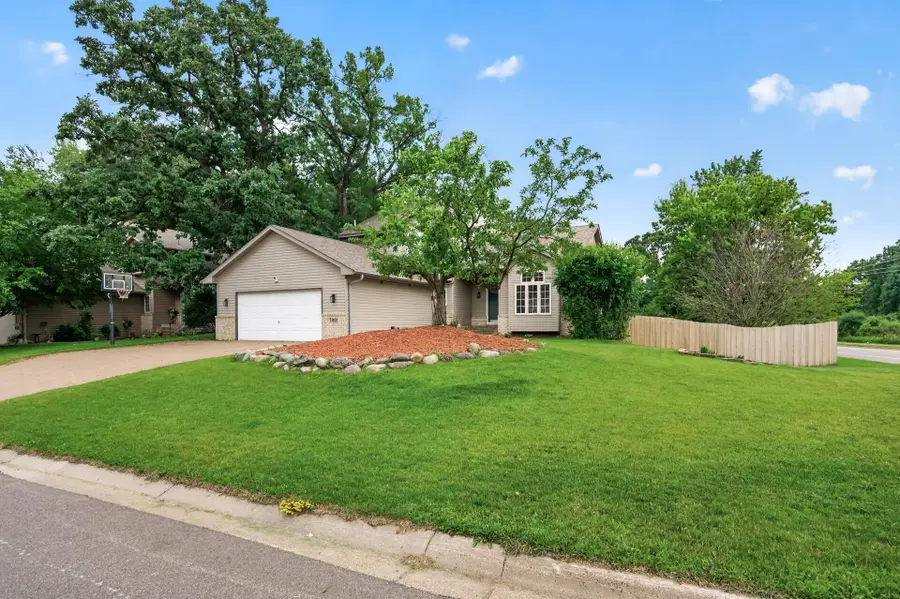 7001 46th Street N, Oakdale, MN 55128 - #2