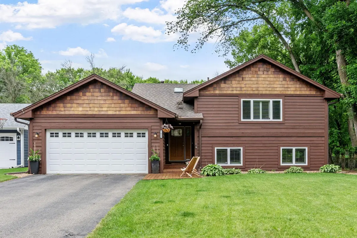 7611 Paulsen Drive, Eden Prairie, MN 55346 - #1