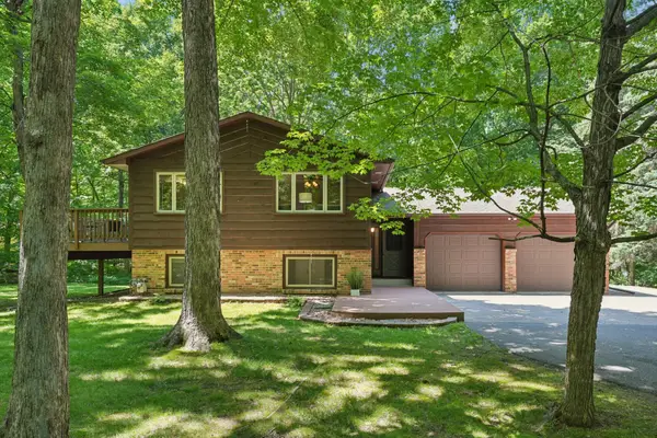 4697 Mcallister Avenue Ne, Saint Michael, MN 55376