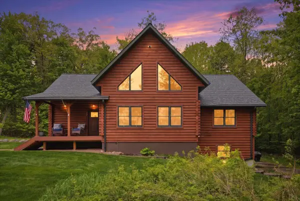 260 4th Avenue, Clayton, WI 54004