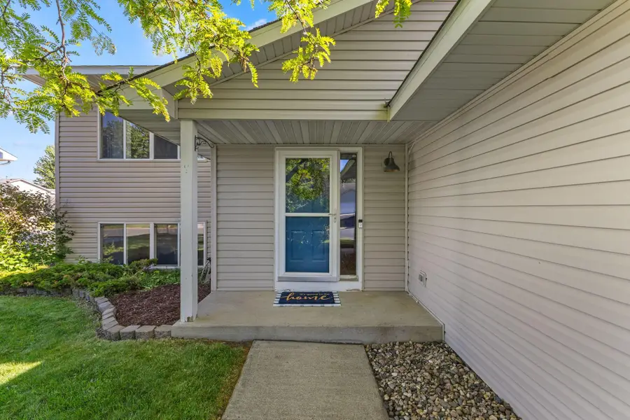 127 Bluestem Avenue, Shakopee, MN 55379 - #2