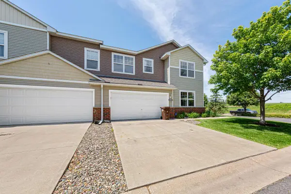 1912 Rose Way #601, Hastings, MN 55033