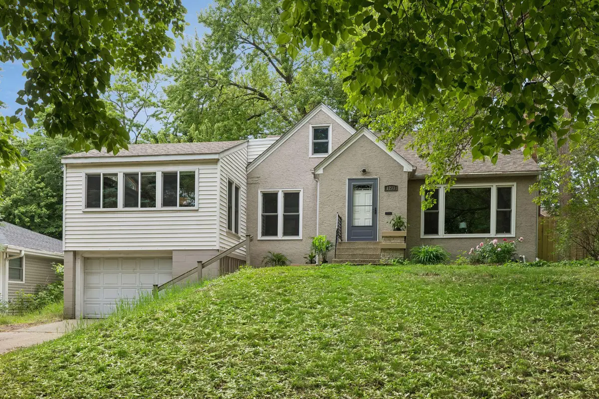 1233 Maywood Street, Saint Paul, MN 55117 - #1